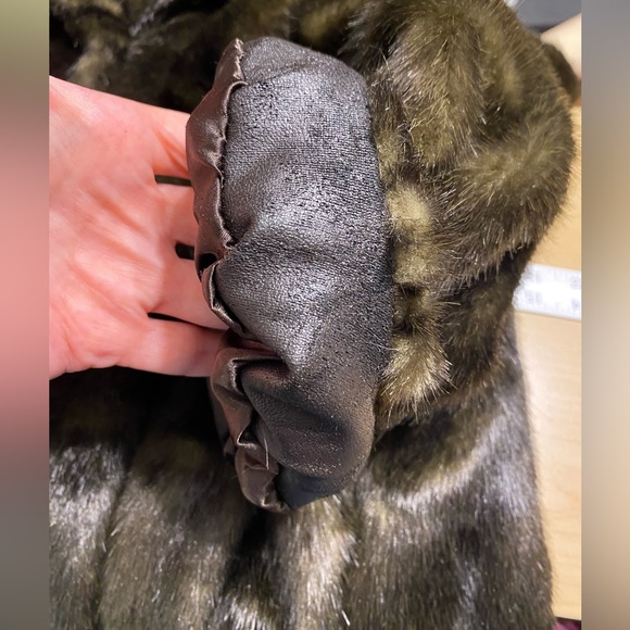 Jones NY Faux Fur Tiered A-Line Sculpted Collar Coat Dark Brown M - Picture 13 of 13